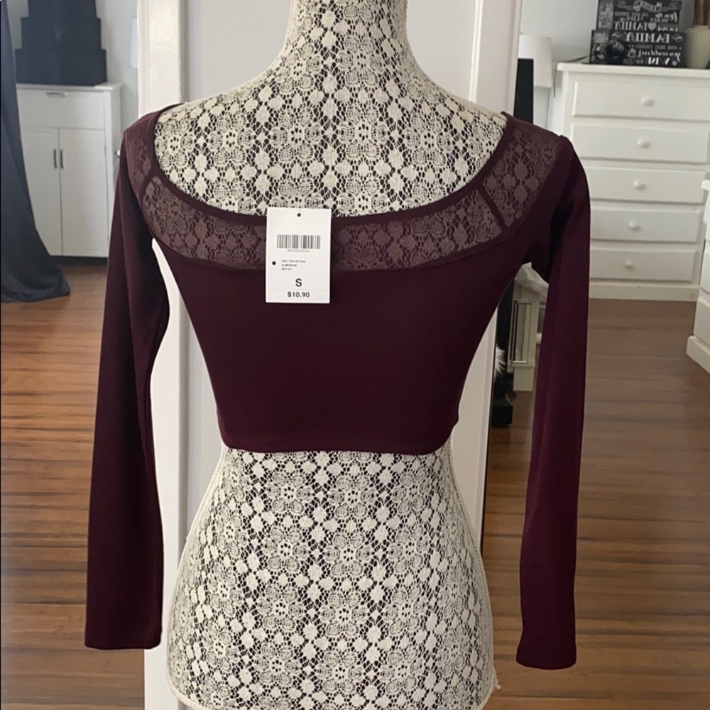 Forever 21 Maroon Long Sleeve Crop Top - Picture 2 of 4